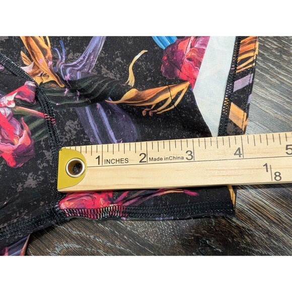 lululemon pace rival mid rise Shorts veiled floral black multi Sz 2 175 - Picture 6 of 7